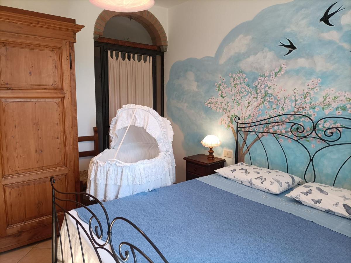 Nido Di Rondine Apartment Montespertoli Luaran gambar