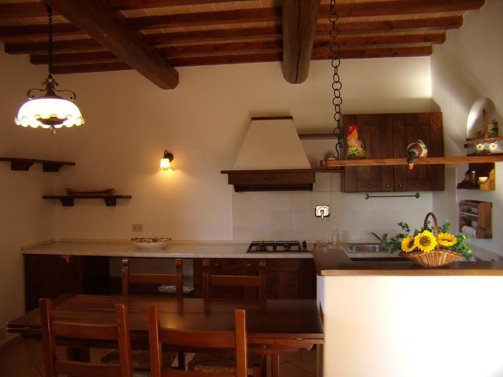 Nido Di Rondine Apartment Montespertoli Luaran gambar