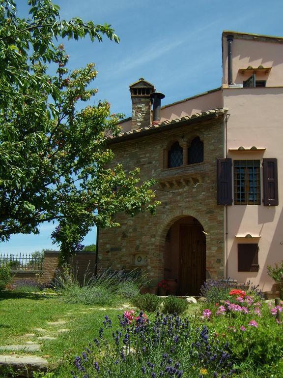 Nido Di Rondine Apartment Montespertoli Luaran gambar