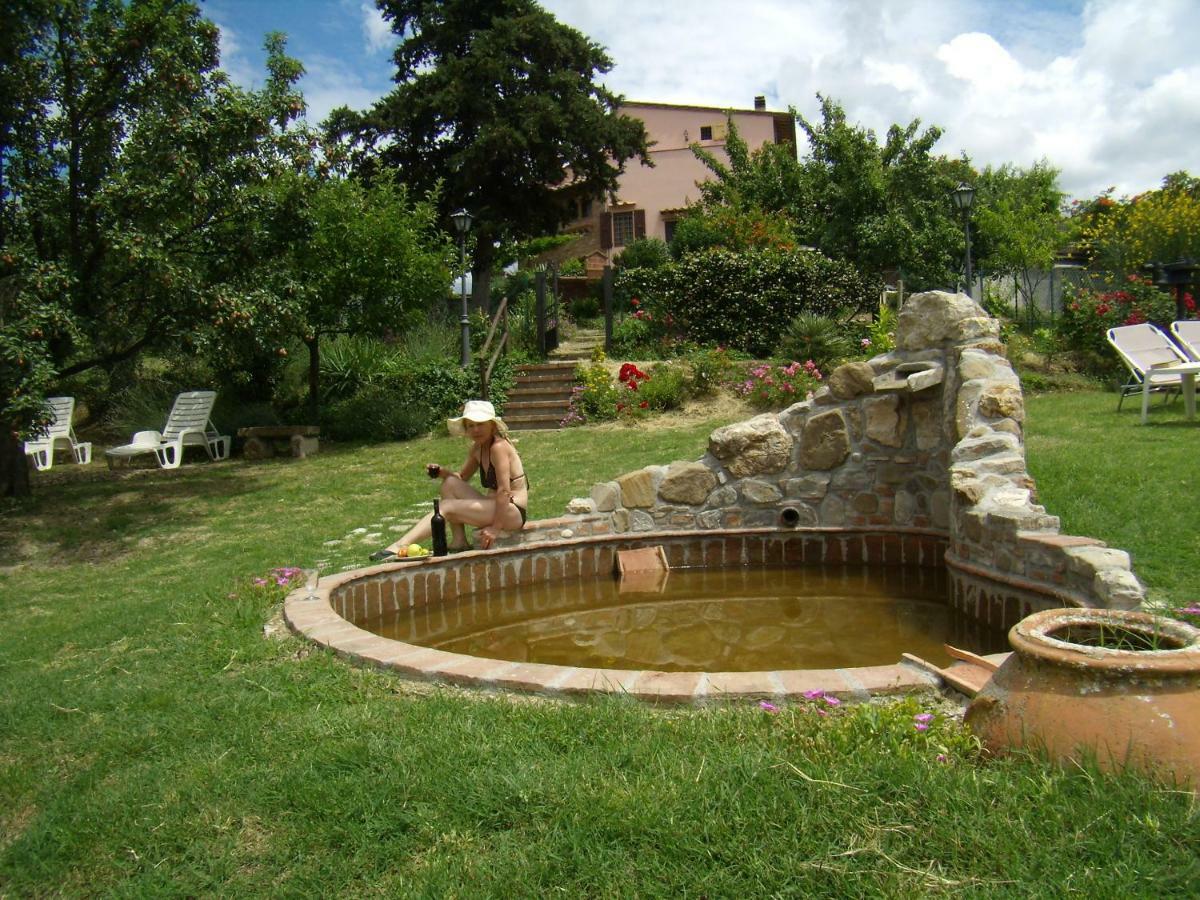 Nido Di Rondine Apartment Montespertoli Luaran gambar